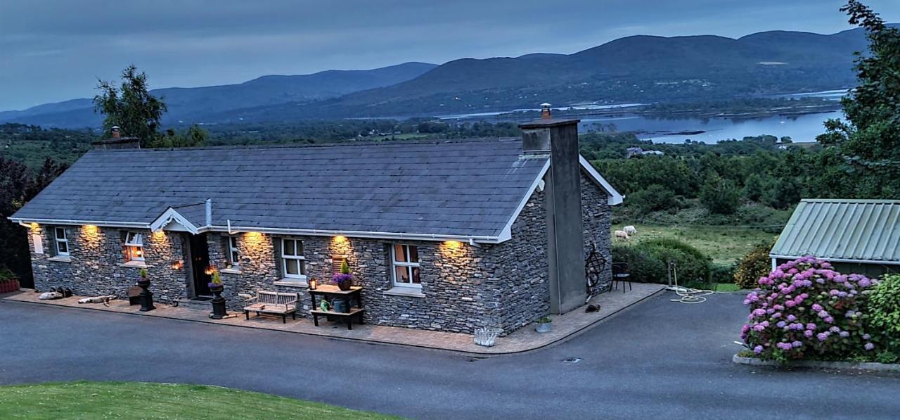 Kenmare Driftwood Bed & Breakfast Exterior photo